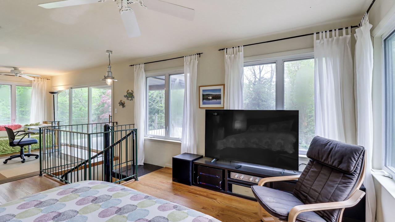 Photo of Bedroom in Point Lookout