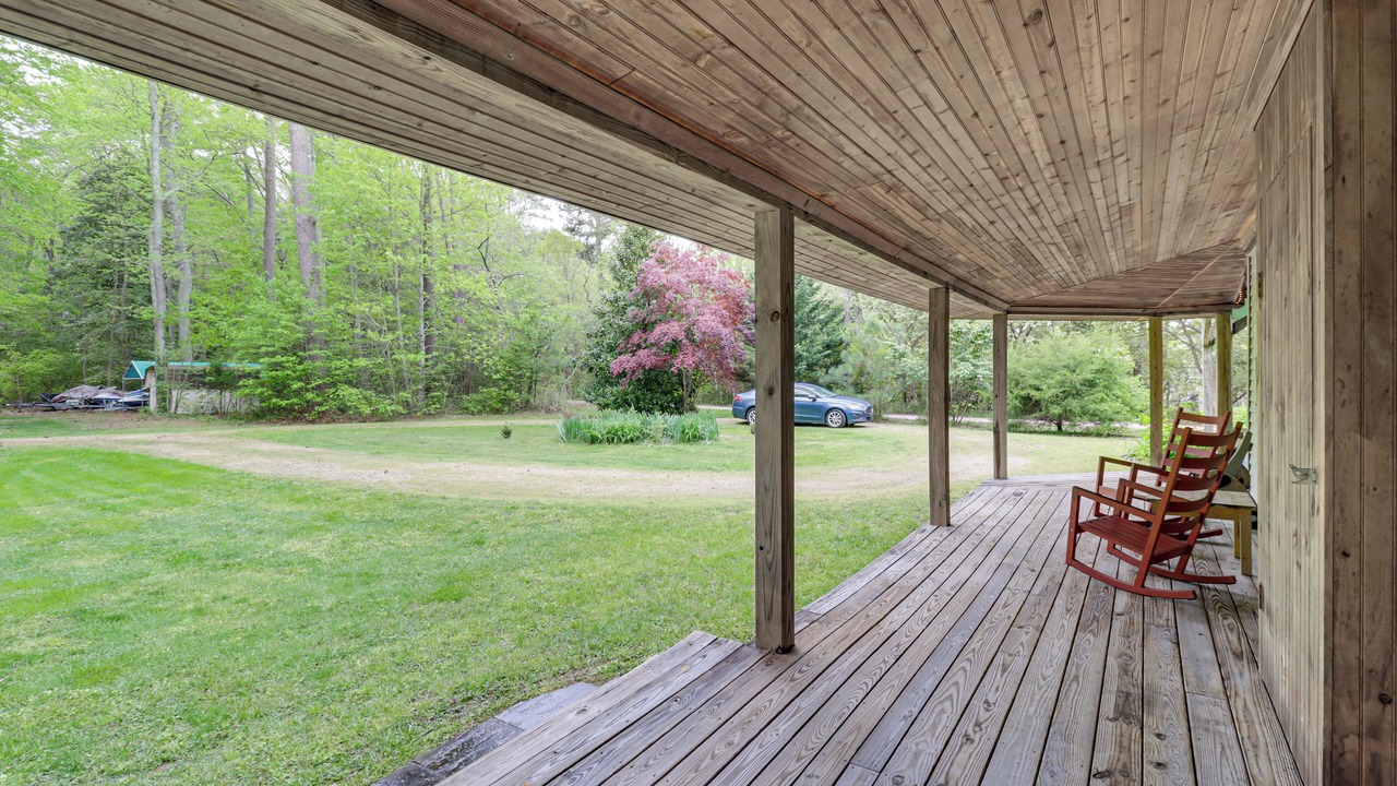 Photo of Patio Balcony in Point Lookout
