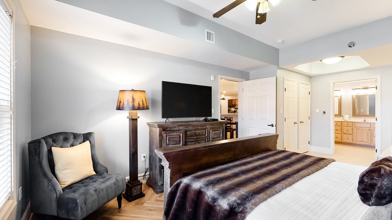 Photo of Bedroom in Gatlinburg