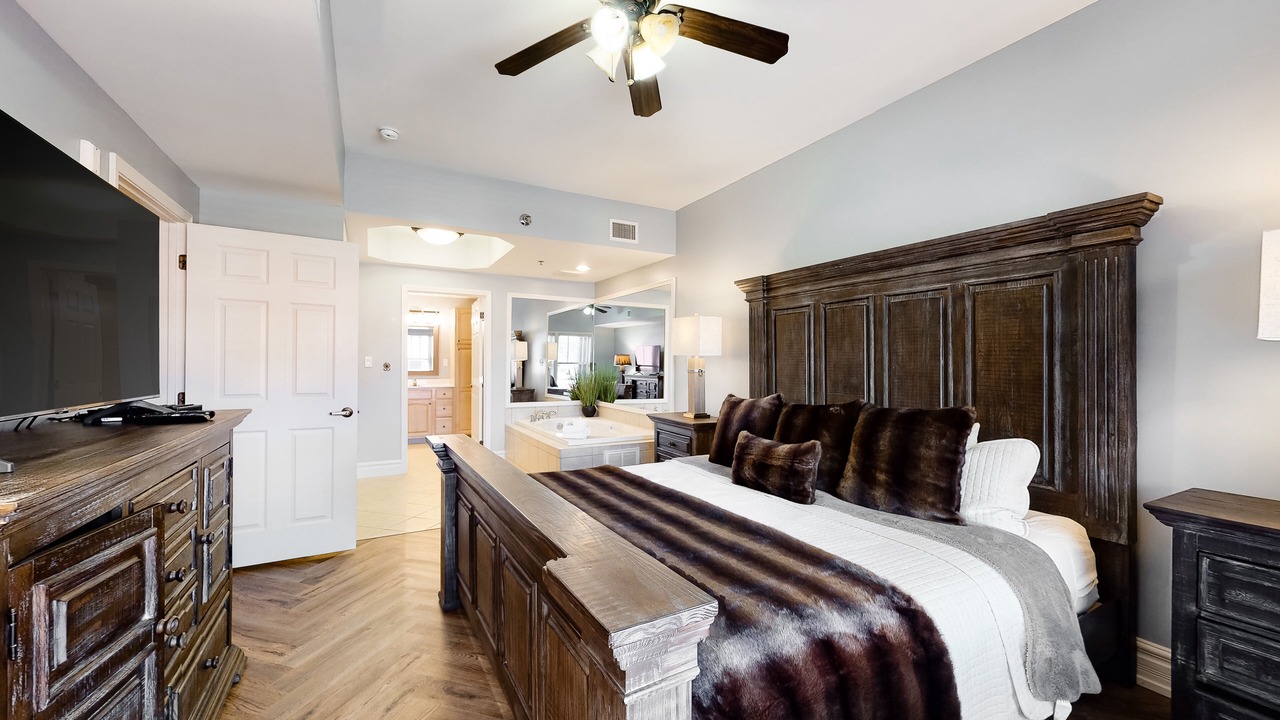 Photo of Bedroom in Gatlinburg