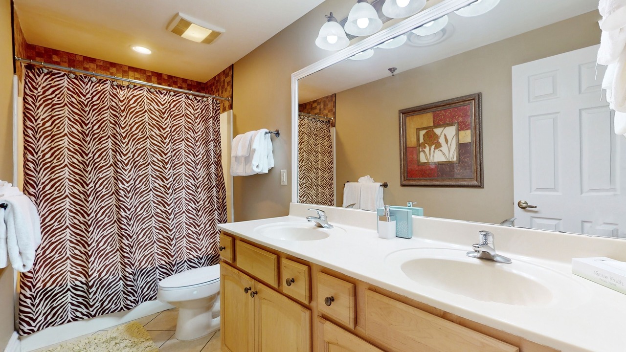 Photo of Bathroom in Gatlinburg