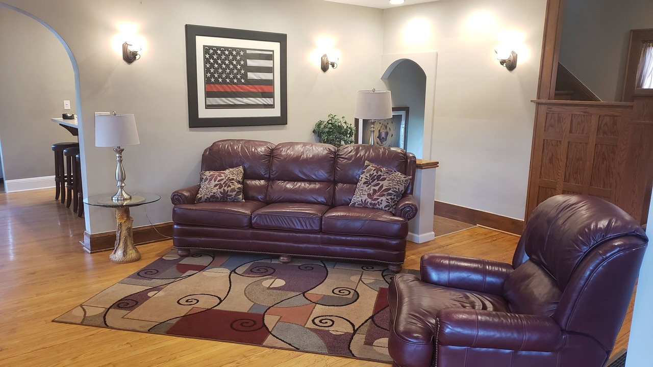 Photo of Livingroom in Loudonville