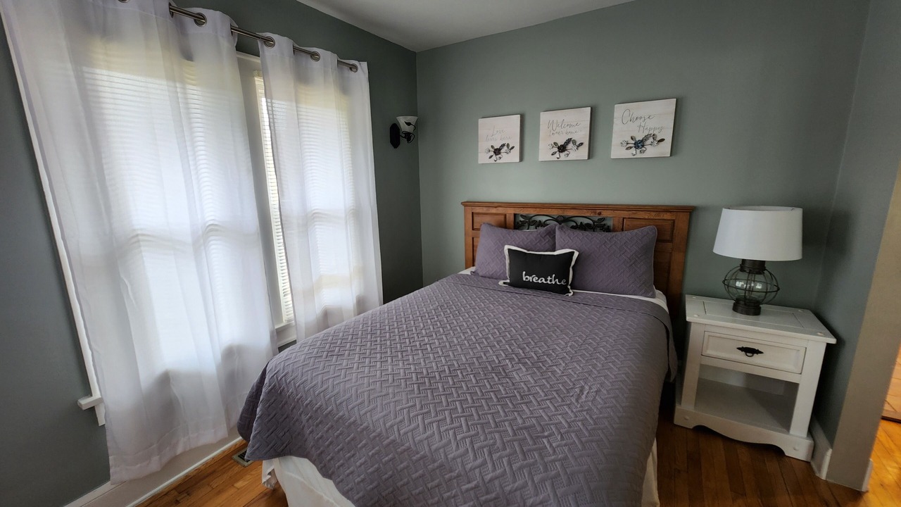 Photo of Bedroom in Loudonville