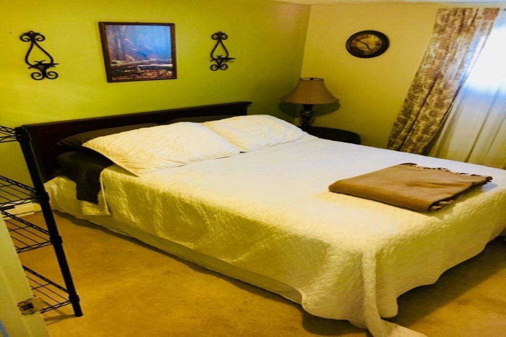 Photo of Bedroom in Waverly
