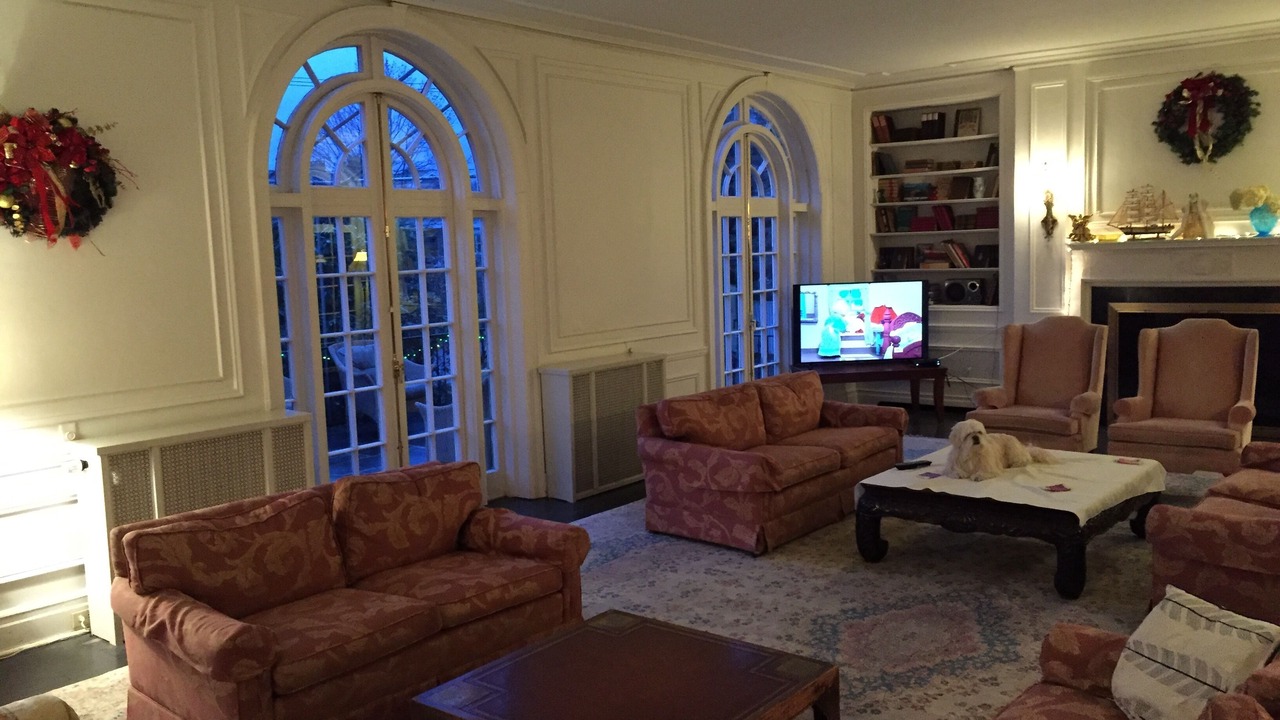 Photo of Livingroom in Jamestown