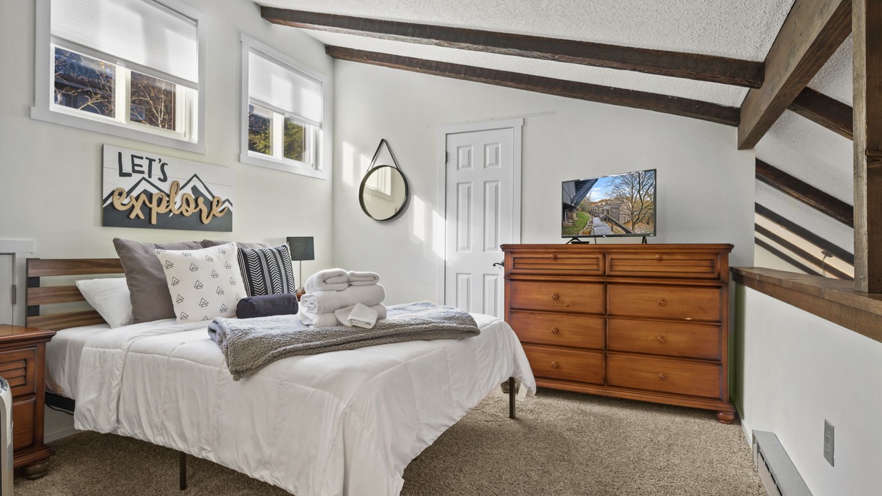 Photo of Bedroom in Tannersville
