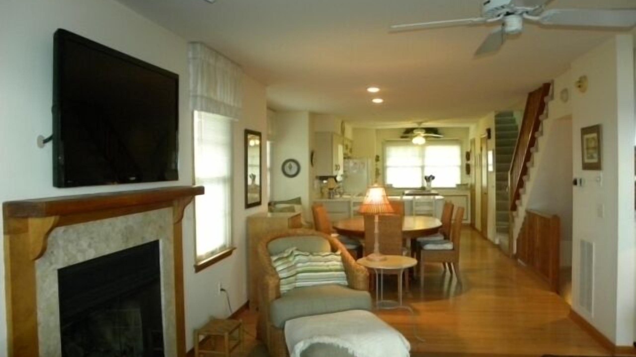 Photo of Livingroom in Fenwick Island
