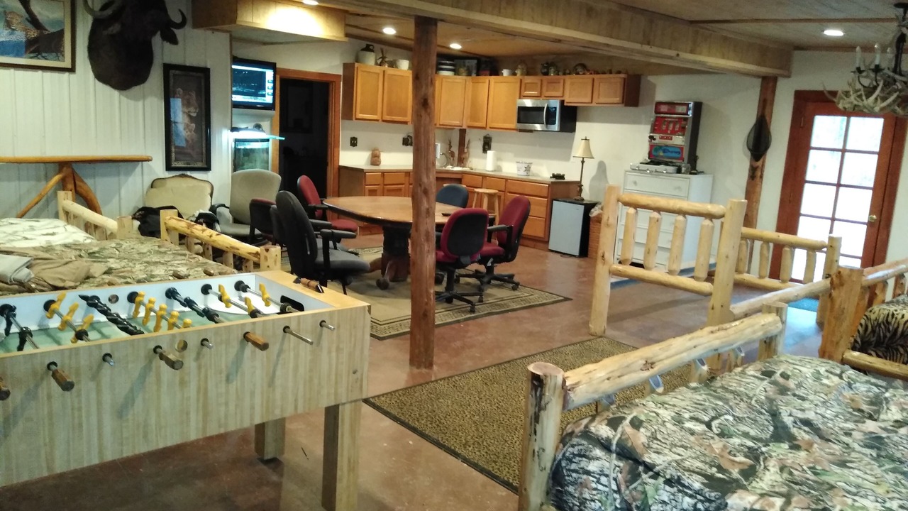 Photo of Bedroom in Kyle