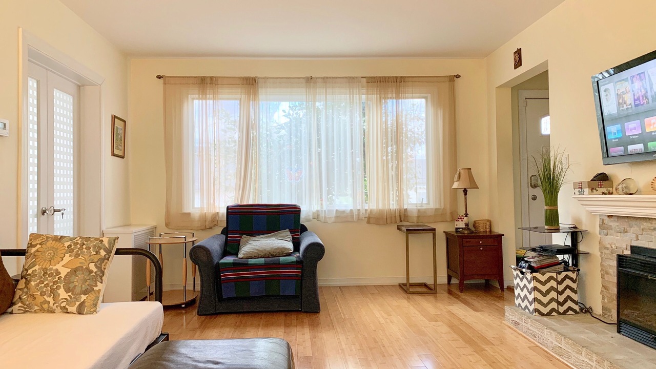 Photo of Livingroom in Leonia