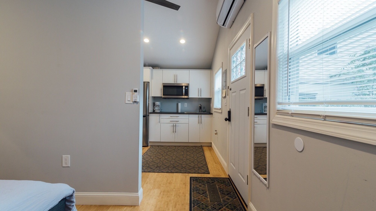 Photo of Bedroom in Newark
