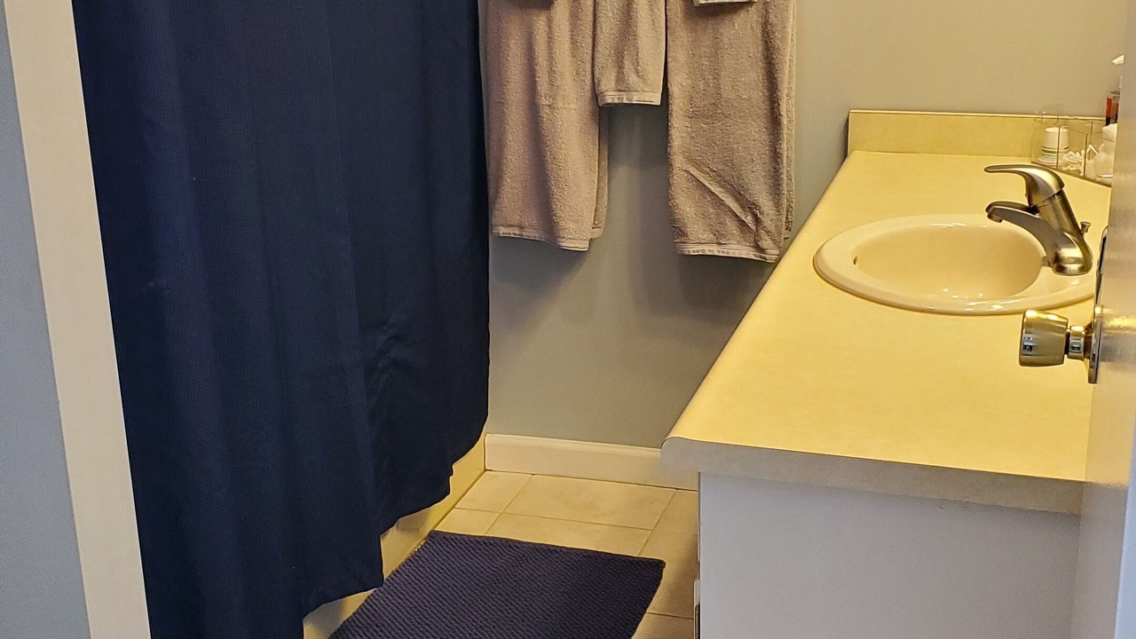 Photo of Bathroom in Huron