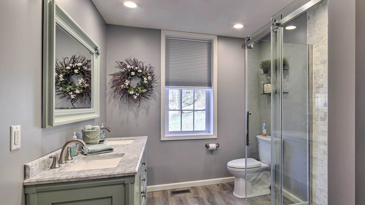 Photo of Bathroom in James Creek