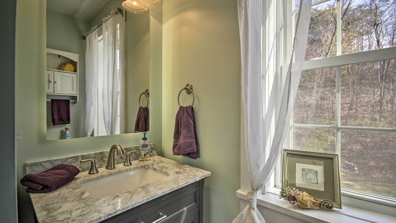 Photo of Bathroom in James Creek
