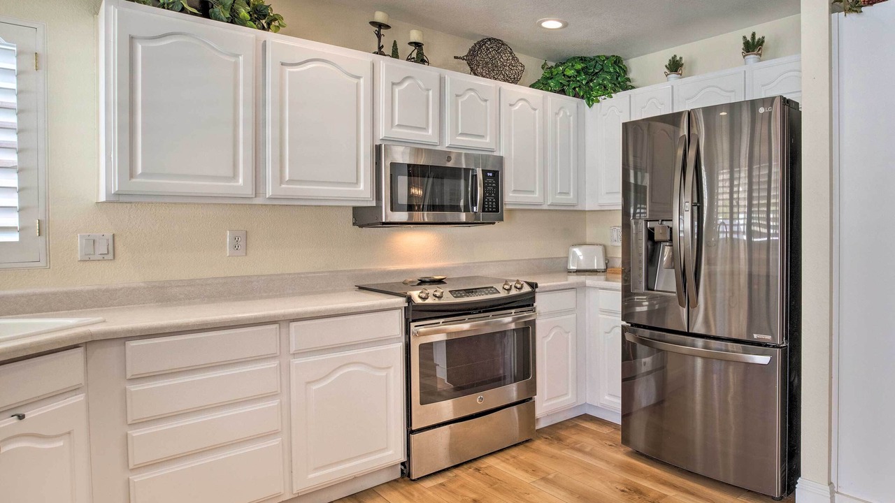 Photo of Kitchen in Desert Foothills Estates