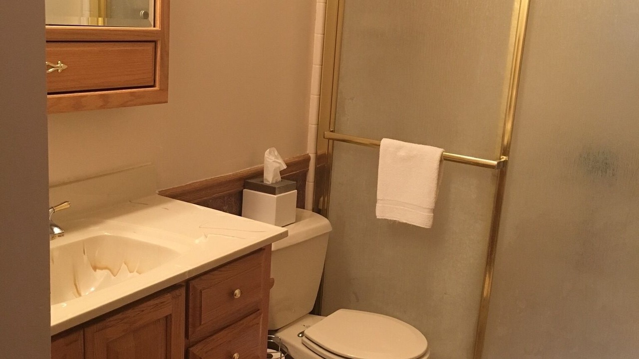 Photo of Bathroom in Reynoldsburg