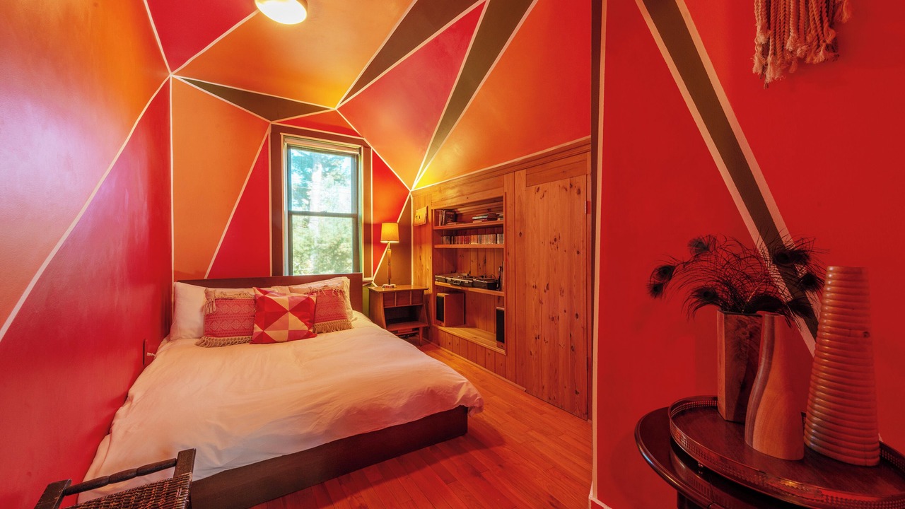 Photo of Bedroom in Woodridge