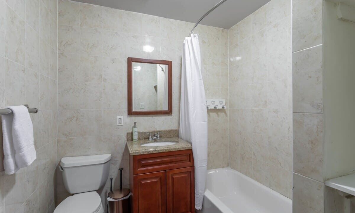 Photo of Bathroom in Chinatown