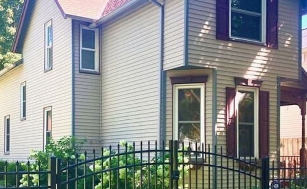 Photo of Outdoor in Detroit - Shoreway