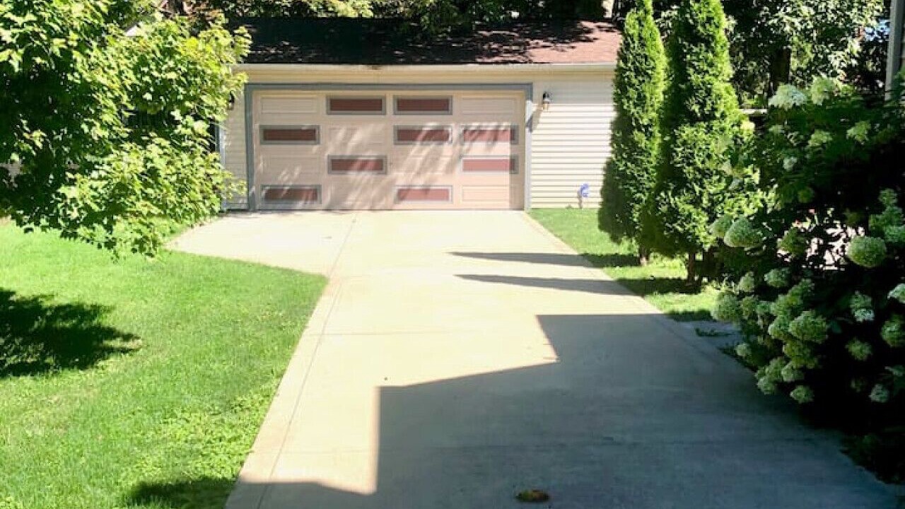 Photo of Outdoor in Detroit - Shoreway