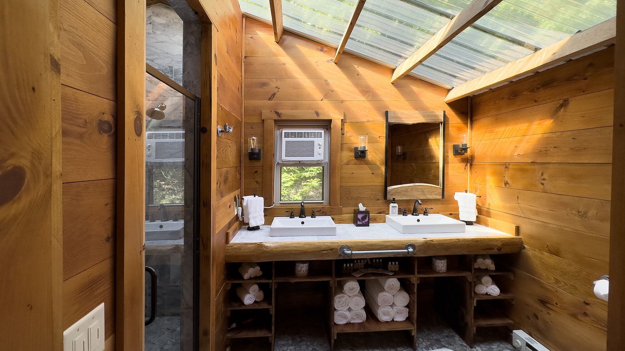 Photo of Bathroom in Dover