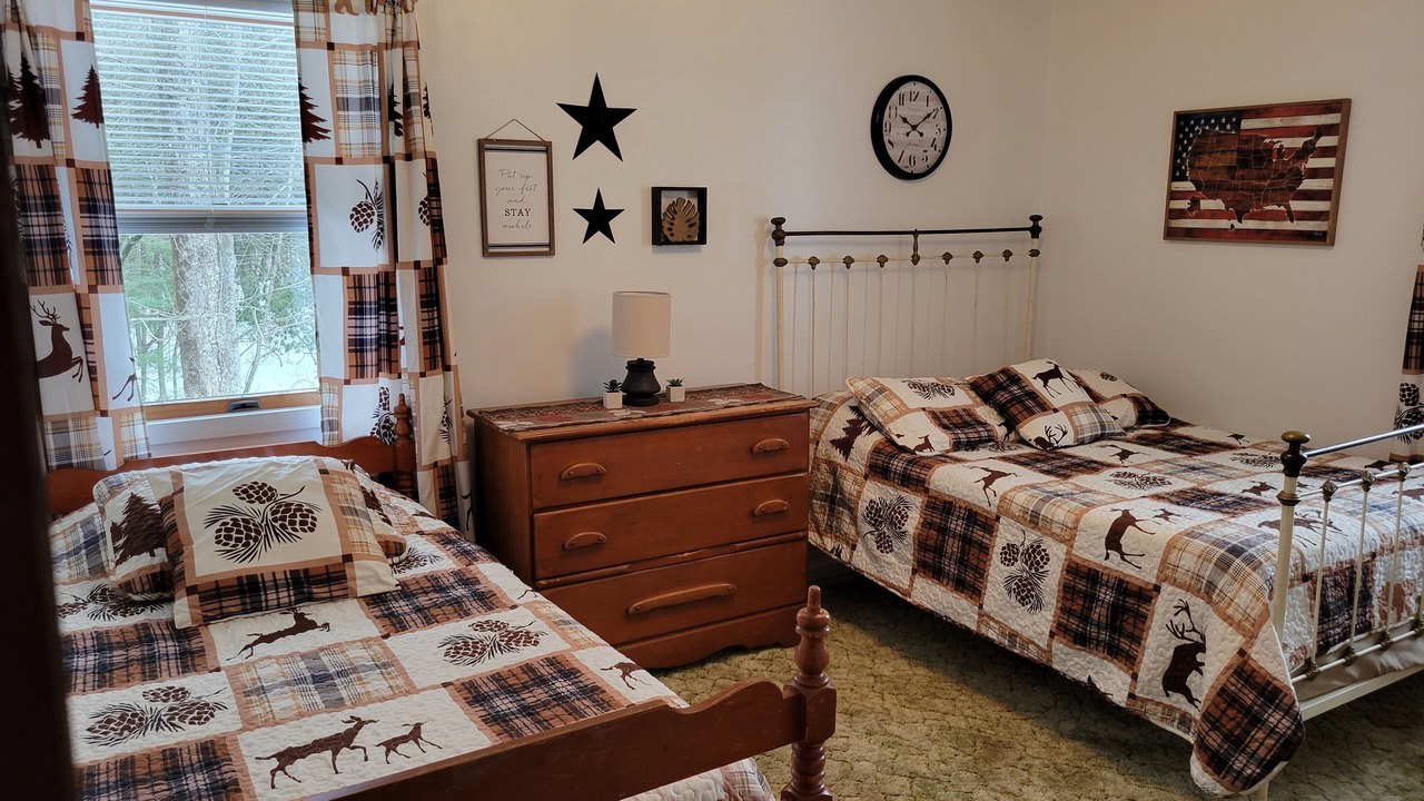Photo of Bedroom in French Creek
