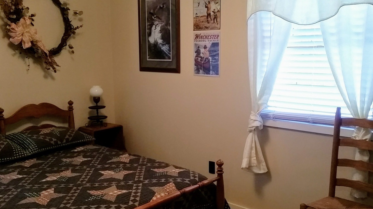 Photo of Bedroom in French Creek