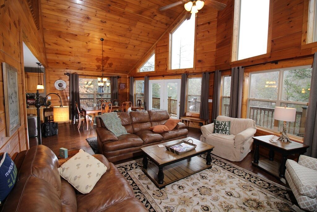 Photo of Others in Lakeside Estates