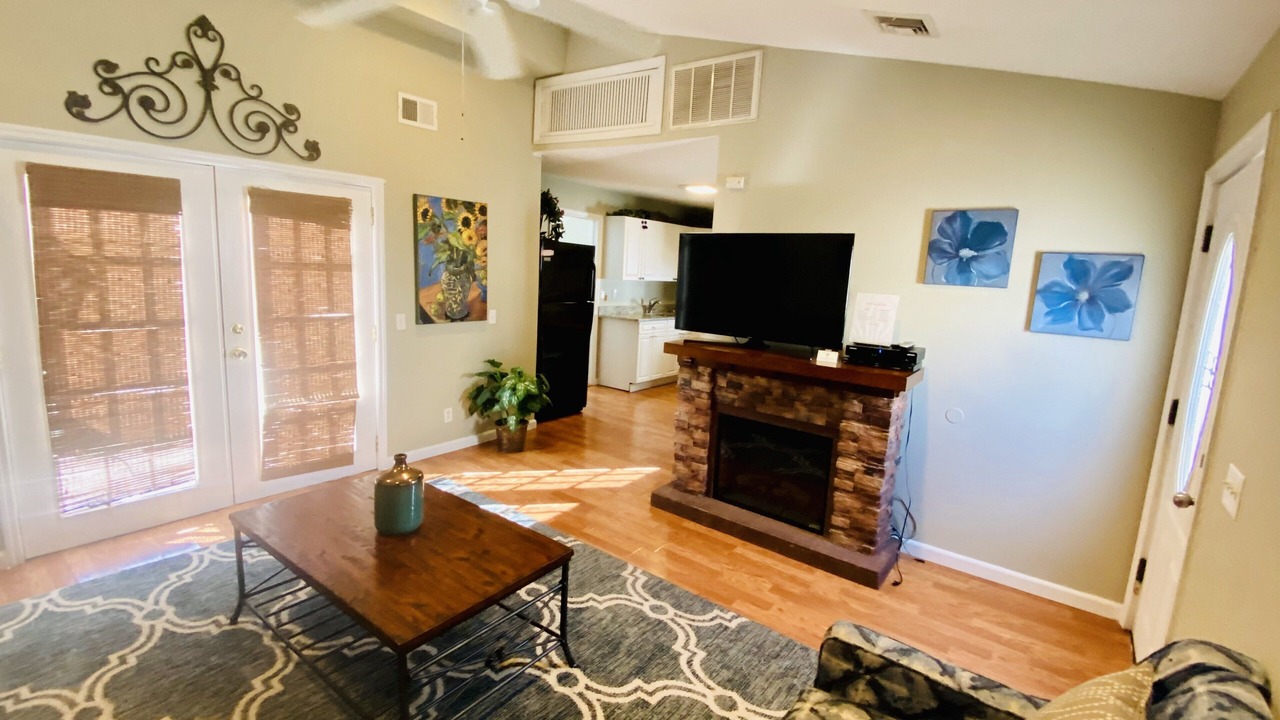 Photo of Livingroom in Ortley Beach