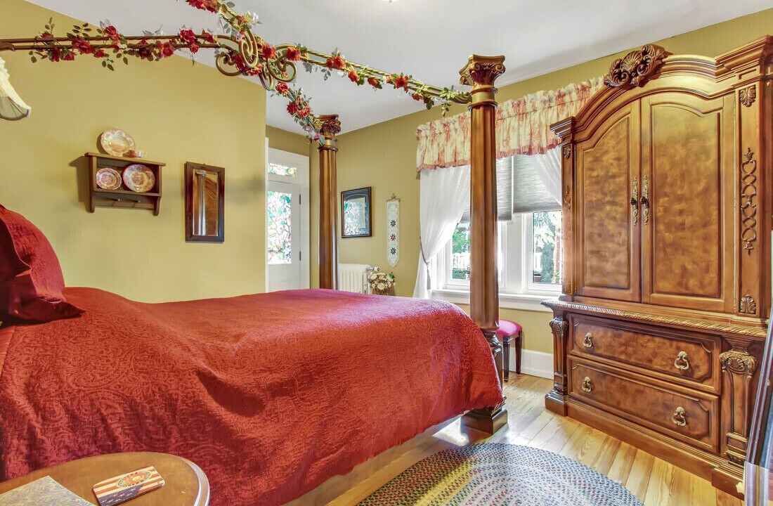 Photo of Bedroom in Annville