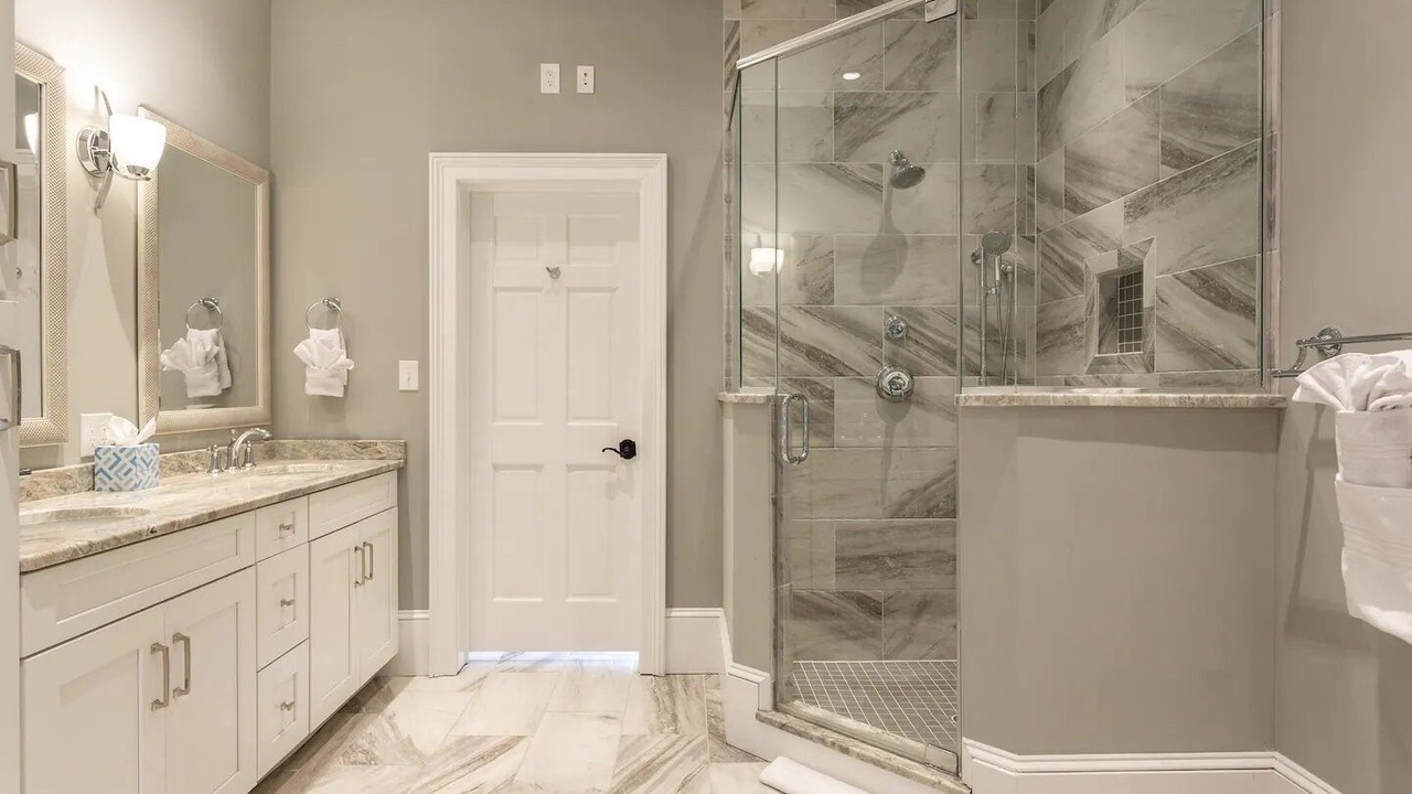 Photo of Bathroom in Creamery