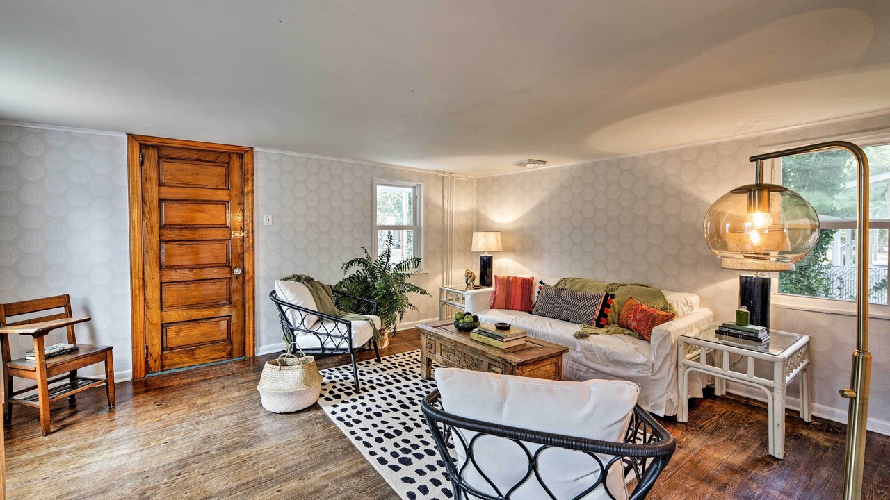 Photo of Bedroom in Cape May Court House