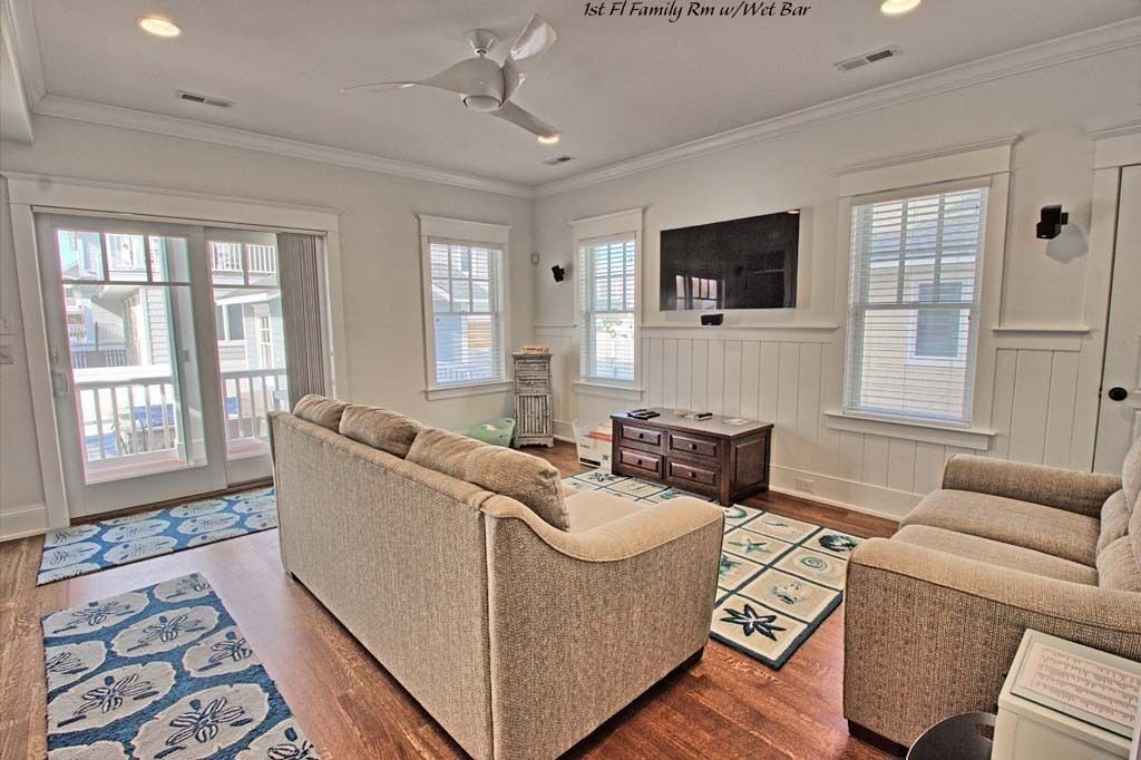 Photo of Livingroom in Avalon