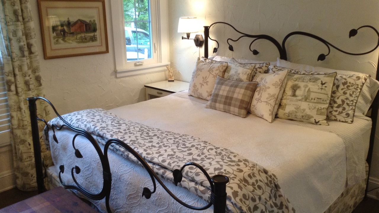 Photo of Bedroom in Willoughby