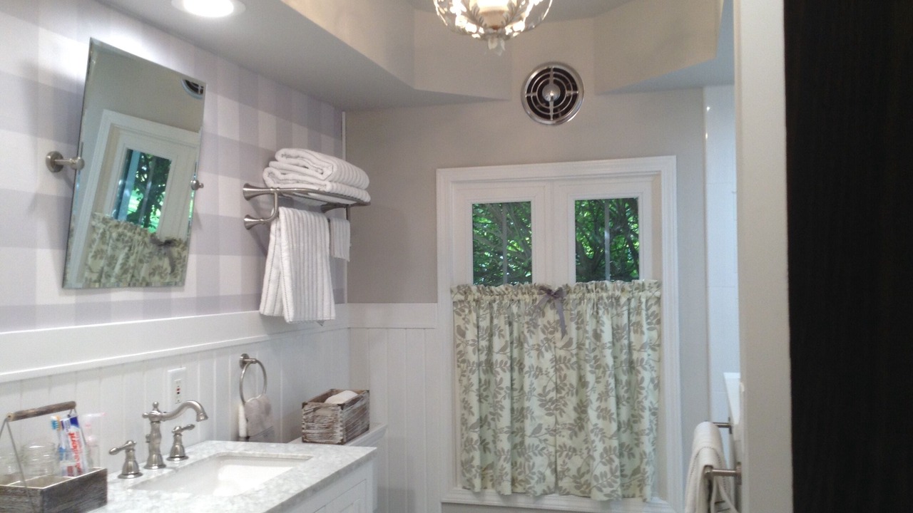 Photo of Bathroom in Willoughby