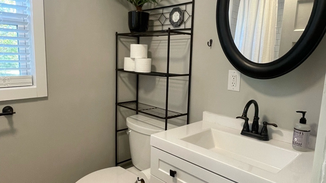 Photo of Bathroom in Soddy-Daisy