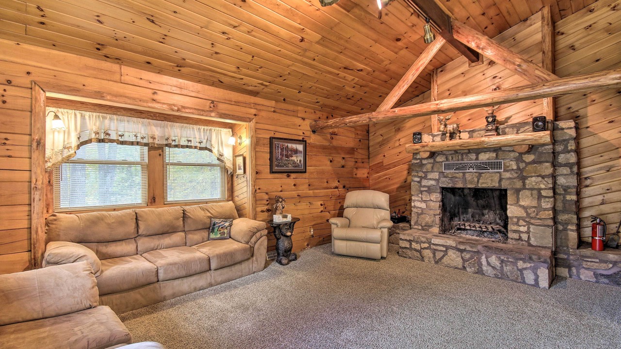 Photo of Bedroom in James Creek