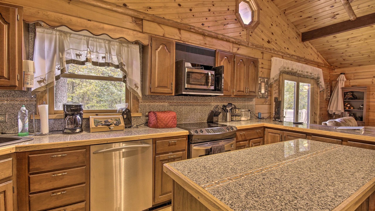 Photo of Kitchen in James Creek
