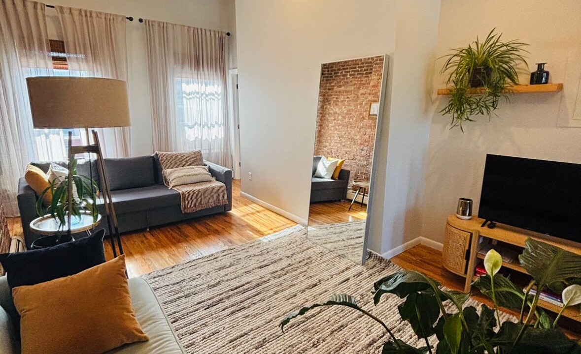 Photo of Livingroom in Downtown Jersey City