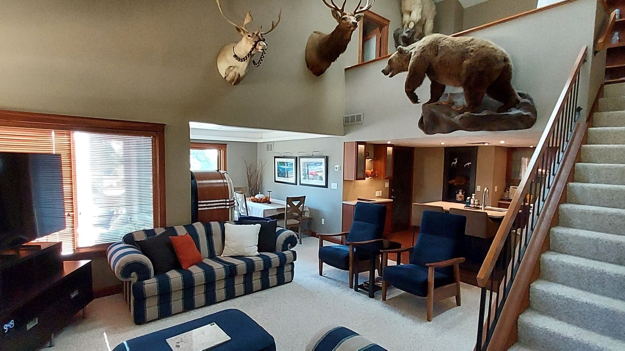 Photo of Livingroom in Seven Springs