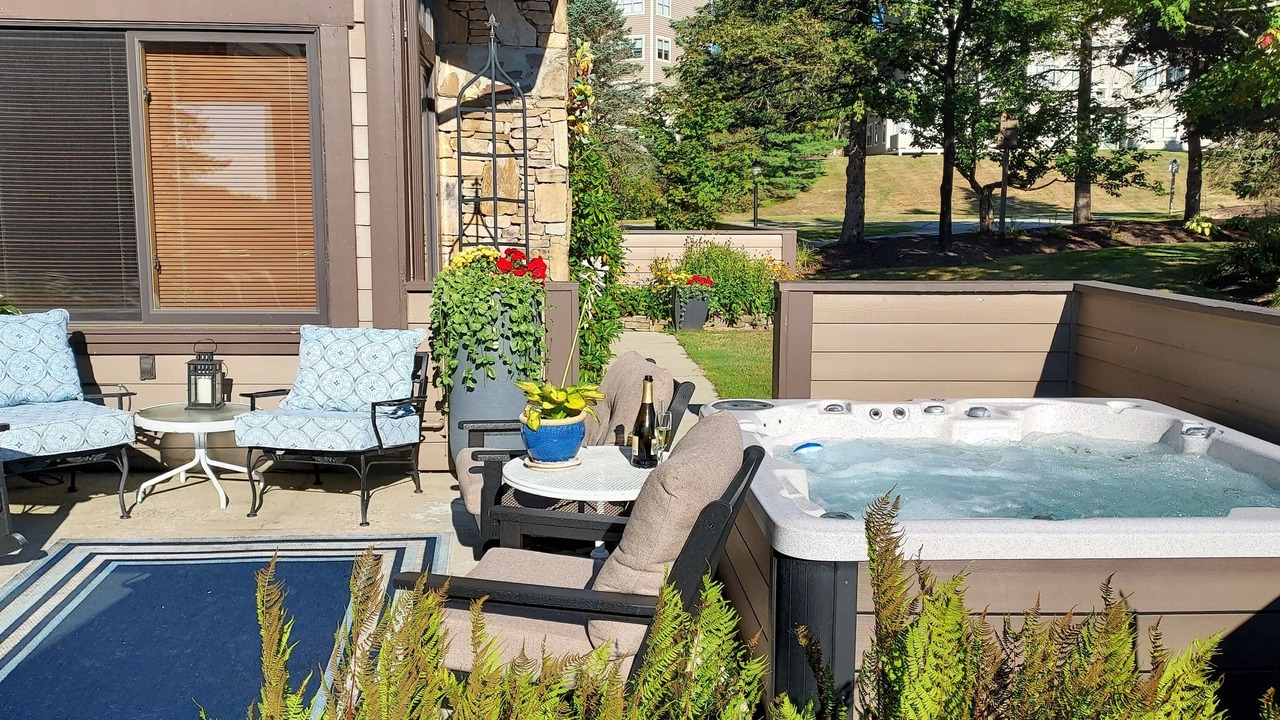 Photo of Patio Balcony in Seven Springs