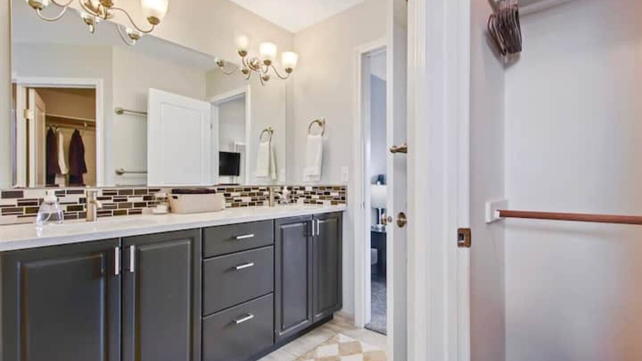 Photo of Bathroom in Star