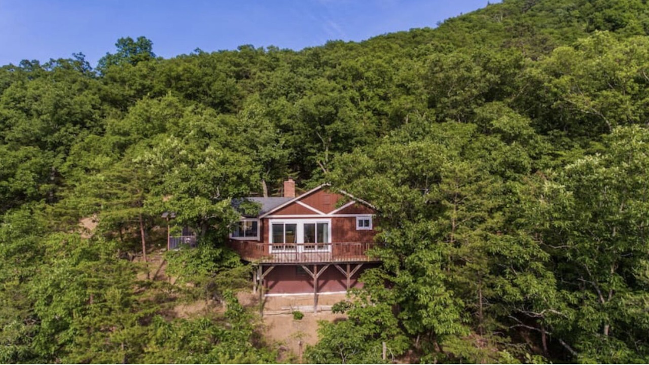 Photo of Outdoor in Fishers Hill