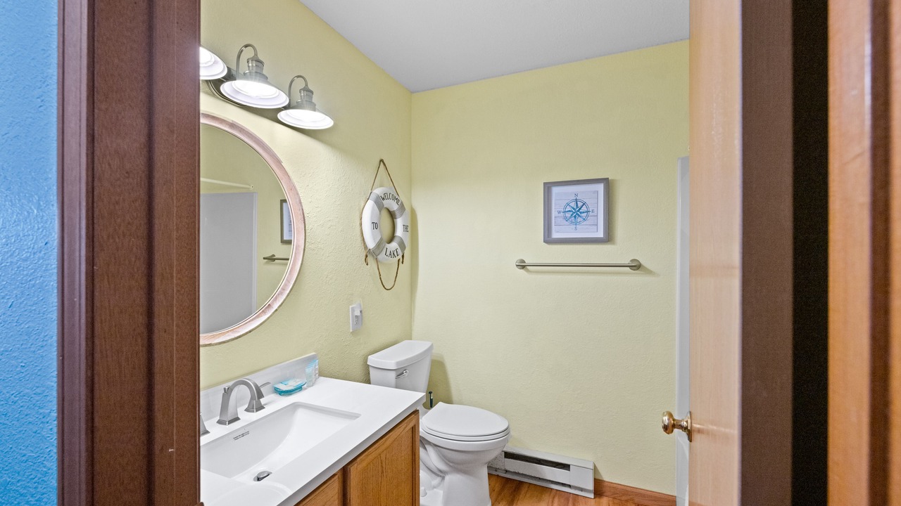 Photo of Bathroom in Oak Harbor