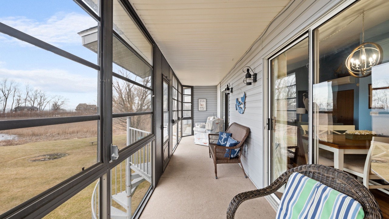 Photo of Livingroom in Oak Harbor
