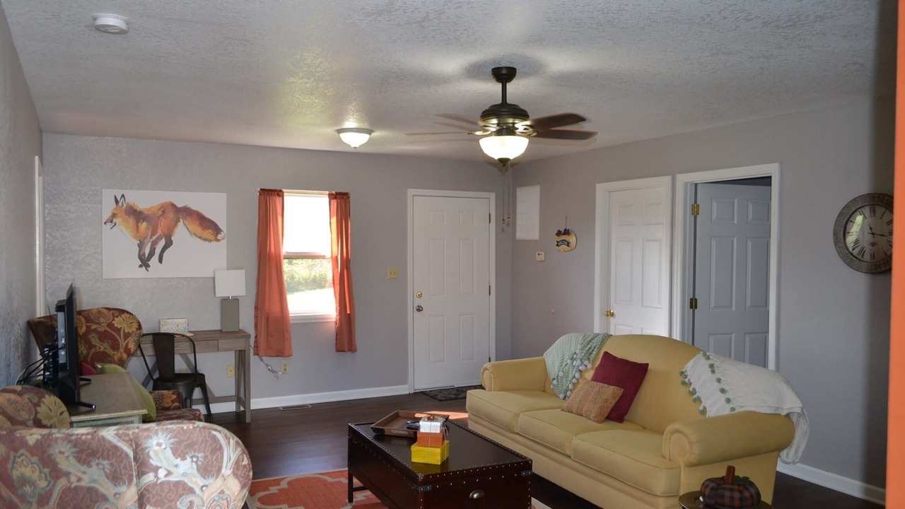 Photo of Livingroom in Kerr