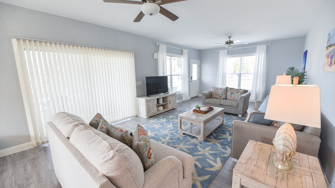 Photo of Livingroom in Long Neck