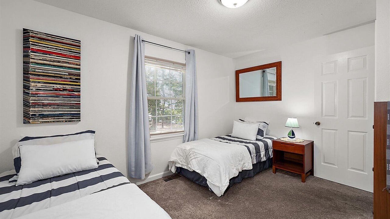 Photo of Bedroom in Caine Woods