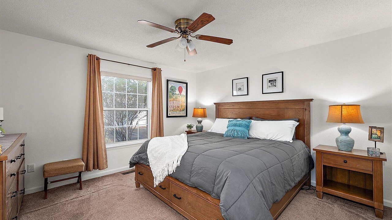 Photo of Bedroom in Caine Woods