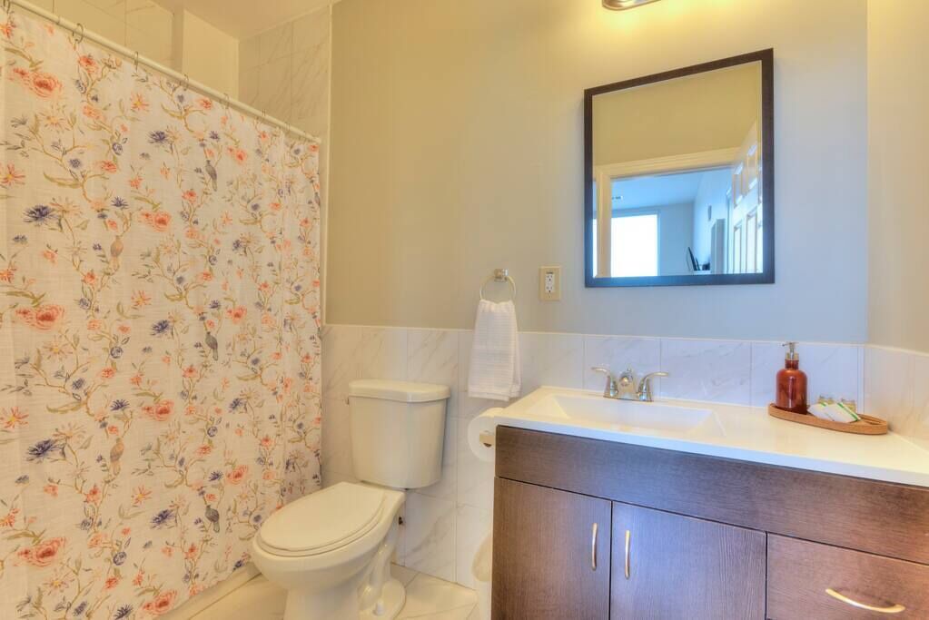 Photo of Bathroom in Chinatown