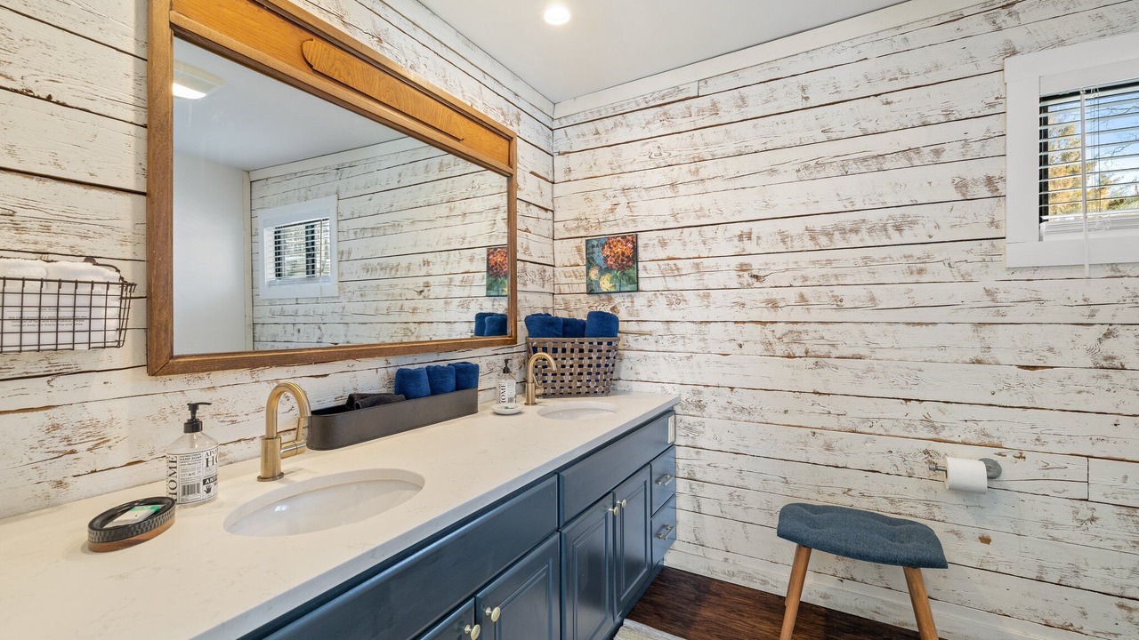 Photo of Bathroom in Thompson